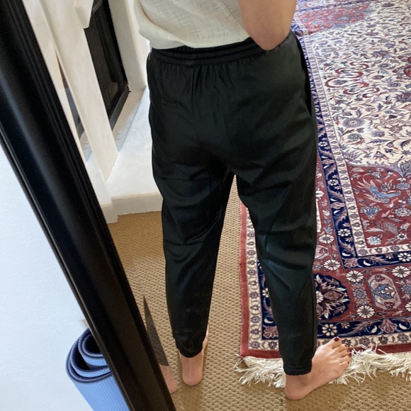 Zara faux leather jogger style trousers like new - Picture 4 of 8